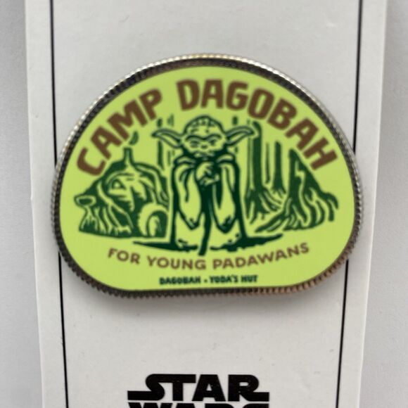 Disney Pin Star Wars Yoda Camp Dagobah for Young Padawans Parks Trading Pin - Picture 2 of 4